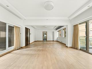 Repulse Bay - Tropicana Court 02