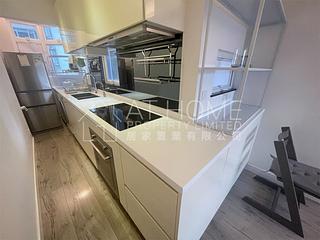 Mid Levels West - Cartwright Gardens 05