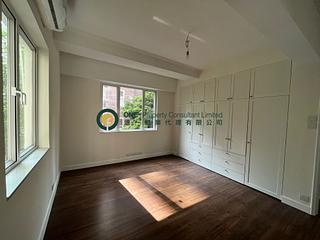 Sai Ying Pun - Lim Kai Bit Yip 04