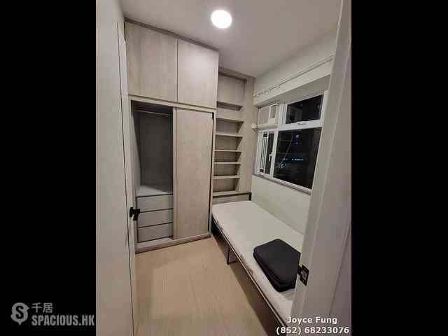 Sai Ying Pun - Hing Wah House 05