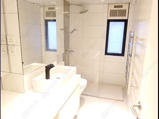 Wan Chai - Suncrest Tower 06