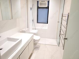 Wan Chai - Suncrest Tower 10