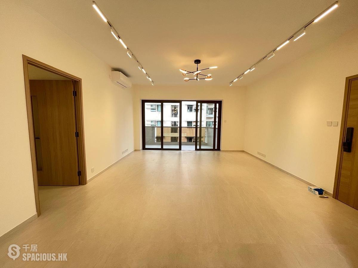 Mid Levels West - Breezy Court 01