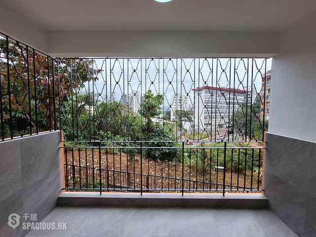 Beacon Hill - Lung Cheung Court 07