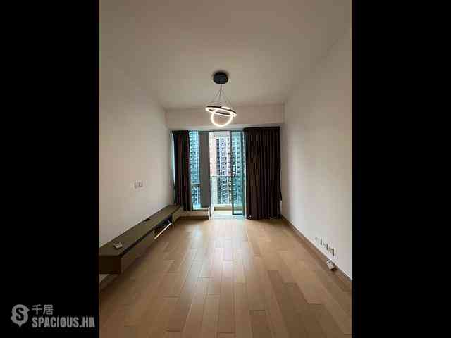 Tseung Kwan O - The Parkside Block 2 05