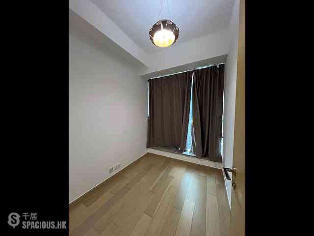 Tseung Kwan O - The Parkside Block 2 06
