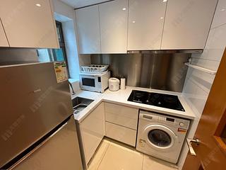 Wan Chai - The Zenith 08