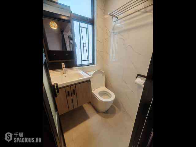 Kennedy Town - Hau Wo House 05