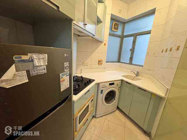 Tung Chung - Coastal Skyline Phase 1 Block 3 02