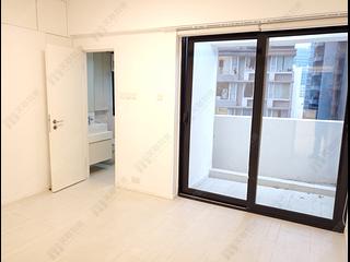 Wan Chai - Suncrest Tower 06
