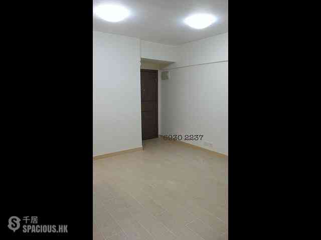 Kennedy Town - Luen Yau Apartments 02