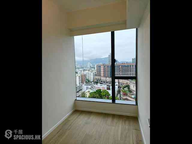 Mong Kok - Elize Park 03