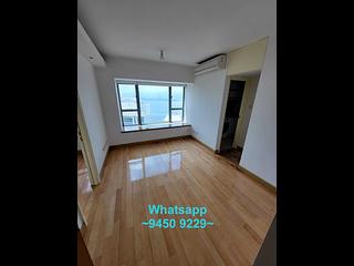 Sheung Wan - Queen's Terrace 02