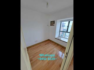 Sheung Wan - Queen's Terrace 05