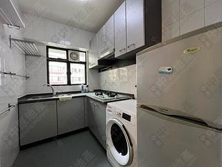 Mid Levels Central - The Grand Panorama Block 1 05
