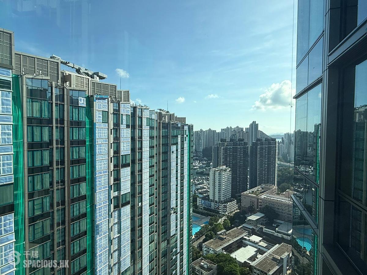 Wong Chuk Hang - The Southside Phase 3C Blue Coast II 01