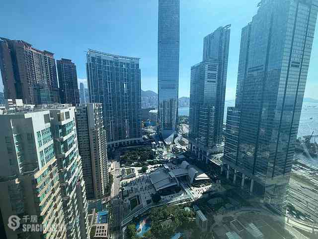 West Kowloon - Sorrento 01