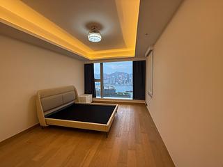 Tsim Sha Tsui - Harbour Pinnacle 16