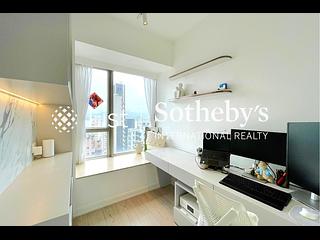 Sai Ying Pun - Island Crest 08
