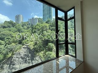 Mid Levels Central - Fairlane Tower 13