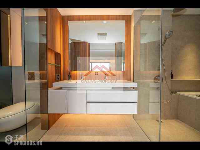 Repulse Bay - Overbays 12