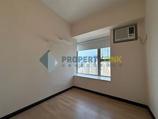 Sai Ying Pun - Centre Place 05