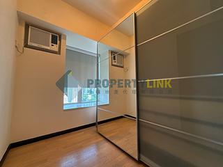 Sai Ying Pun - Centre Place 06