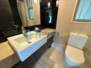 Sai Ying Pun - Centre Place 10