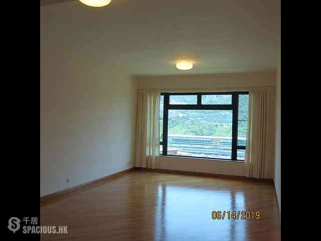 Leighton Hill - The Leighton Hill Block 8 03