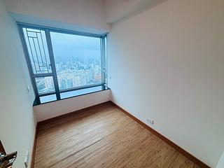 West Kowloon - Sorrento 06