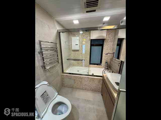 Repulse Bay - Ruby Court Tower 2 18