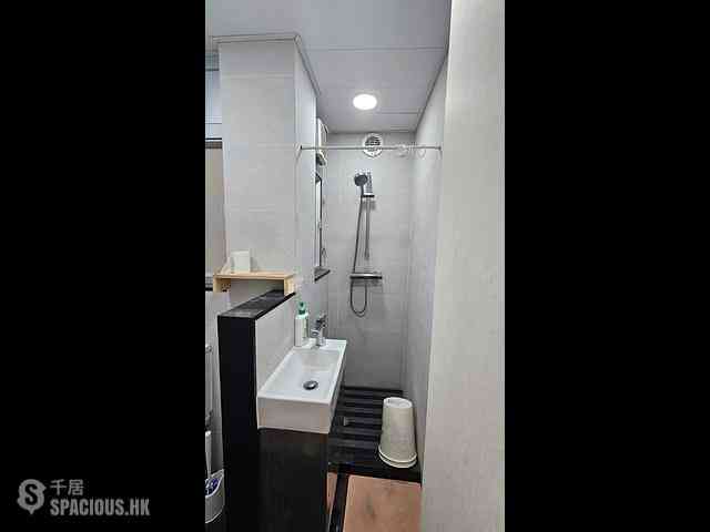 Poho - 206, Hollywood Road 07