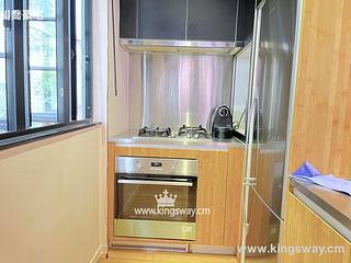 Mid Levels Central - Sung Tak Mansion 10