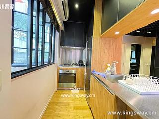 Mid Levels Central - Sung Tak Mansion 12