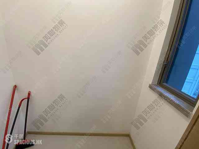Tsuen Wan - Ocean Pride Phase 3 Block 10 05