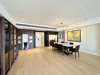 Mid Levels Central - Clovelly Court Block 1 03