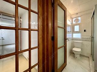 Mid Levels West - Realty Gardens 18