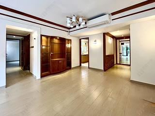 Mid Levels West - Realty Gardens 10