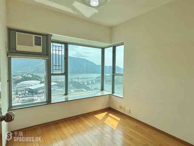 Tung Chung - Seaview Crescent Block 1 18