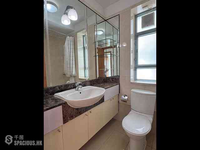 Tung Chung - Seaview Crescent Block 1 20