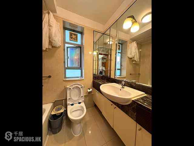 Tung Chung - Seaview Crescent Block 1 10