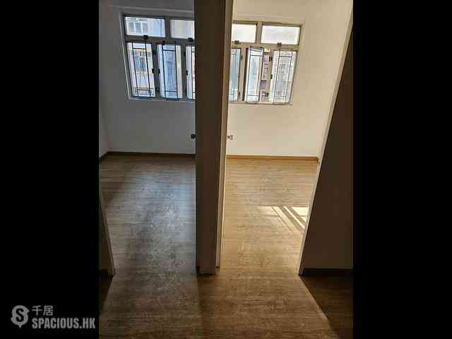 Shau Kei Wan - Metro Mansion 04