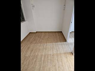 Shau Kei Wan - Metro Mansion 06