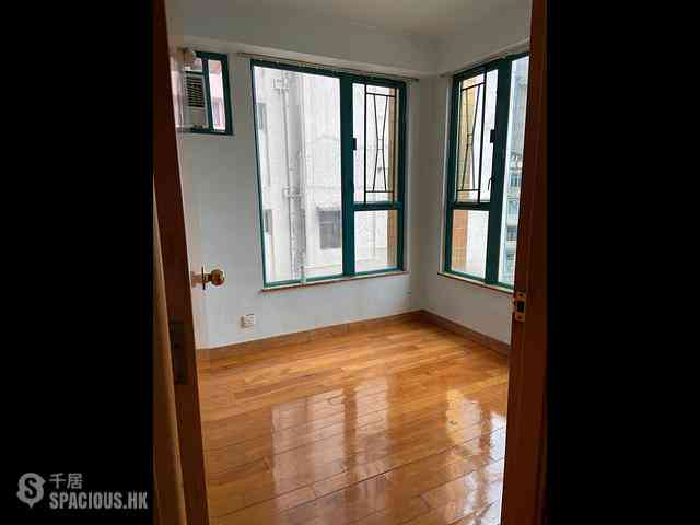 Jordan - Kensington Plaza 03