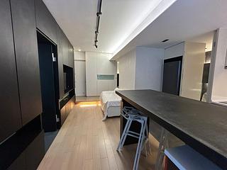 Sai Ying Pun - Kam Fung Mansion 05