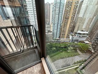 North Point - Victoria Harbour Phase 1B Tower 2 06