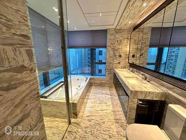 North Point - Victoria Harbour Phase 1B Tower 2 16