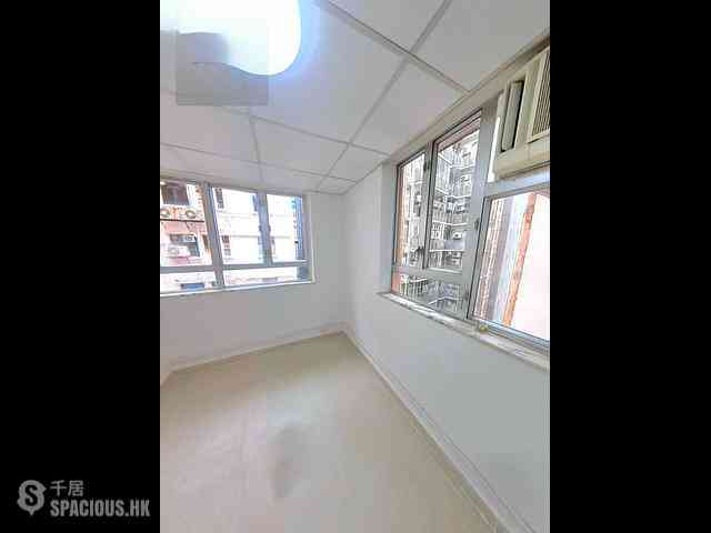 Tsim Sha Tsui - Golden Crown Court 03