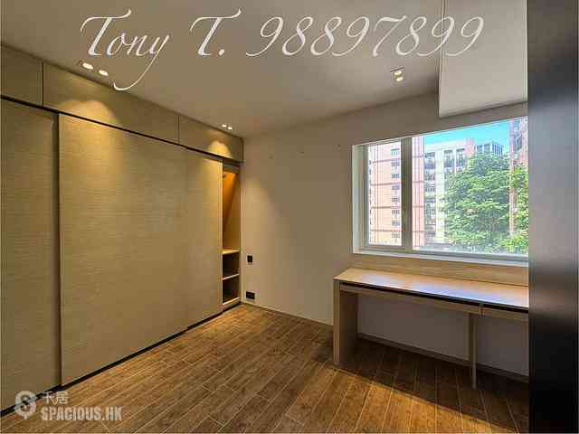 Causeway Bay - Fontana Gardens Block 22-25 11