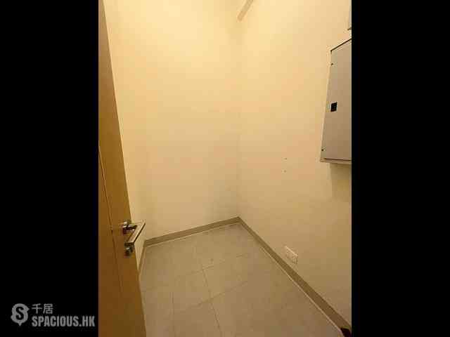 Jordan - Grand Austin Block 2 08